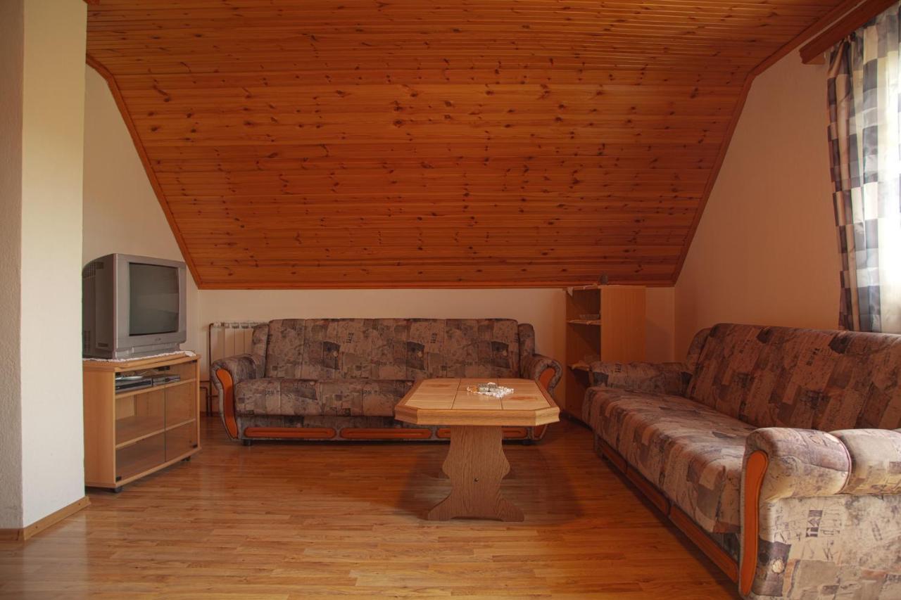 Guesthouse Zafran 스몰리야나크 외부 사진